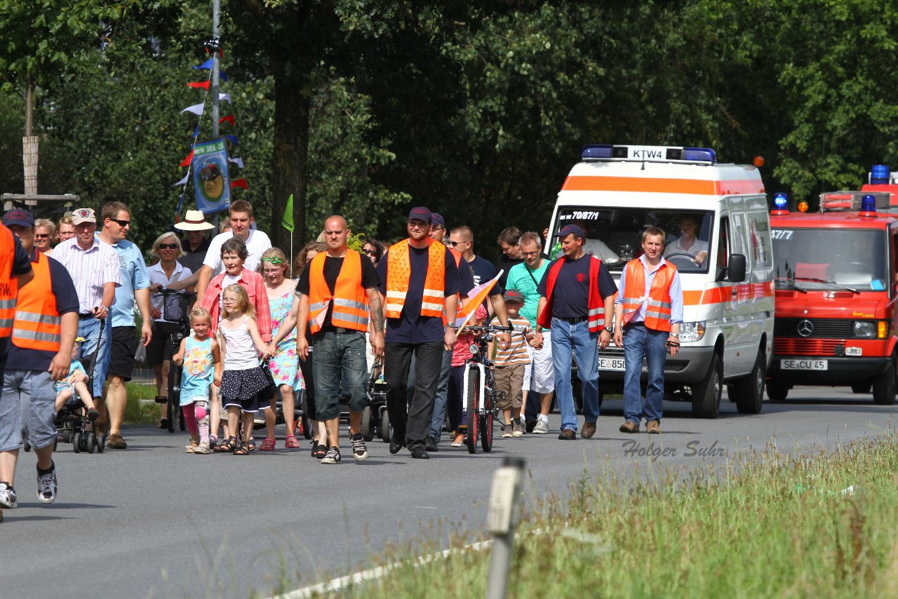 Bild 117 - Vogelschiessen am 18.8.12